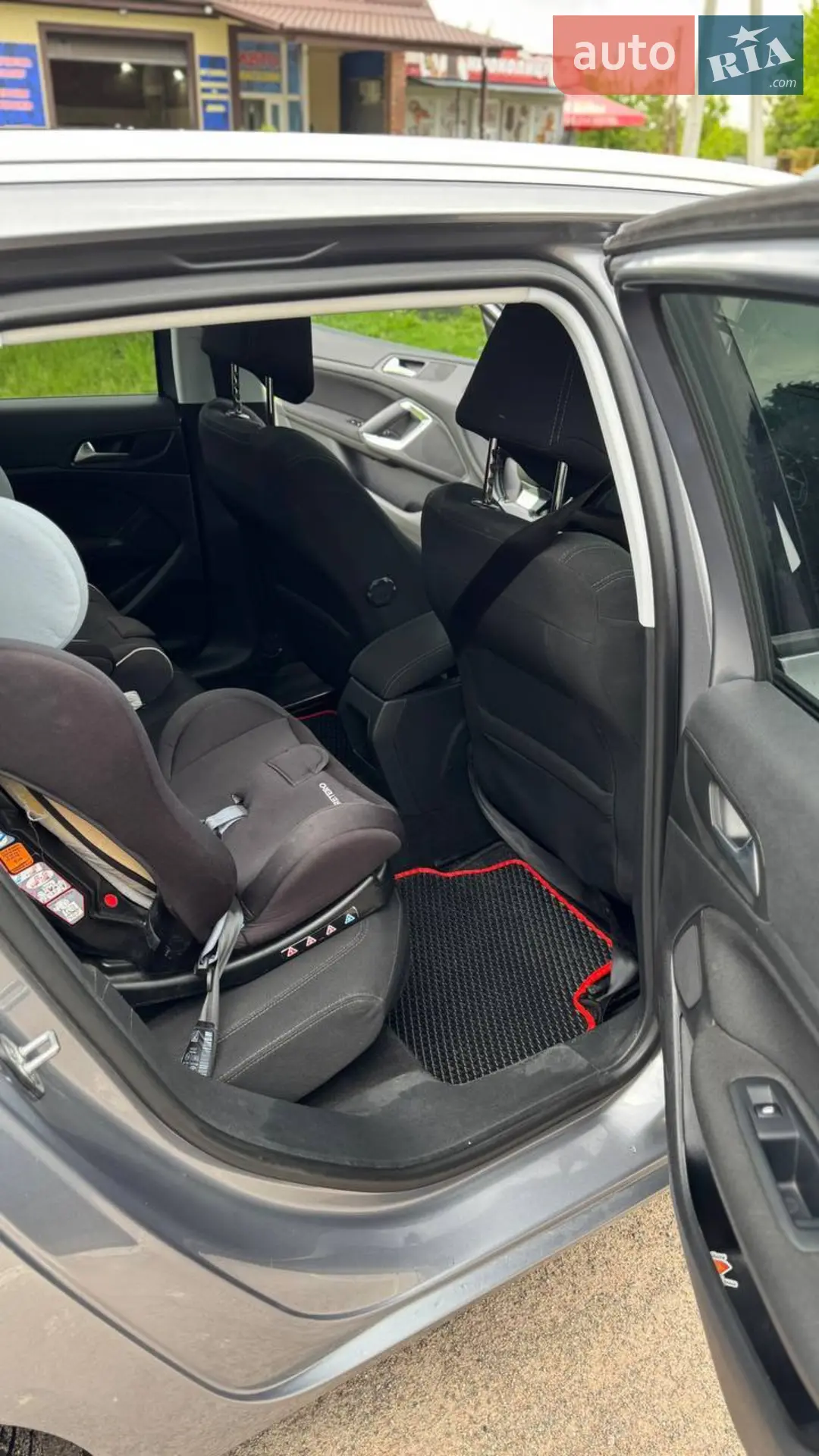 2015 Peugeot 308 - мініатюра 3