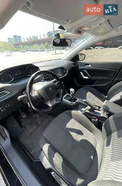 Универсал Peugeot 308 2014 в 