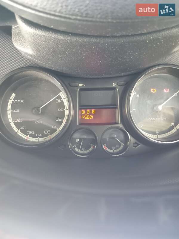 Универсал Peugeot 308 2008 в Бедевле