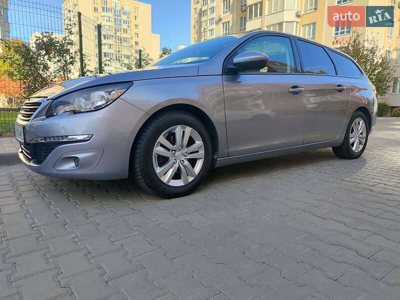 Peugeot 308 2015