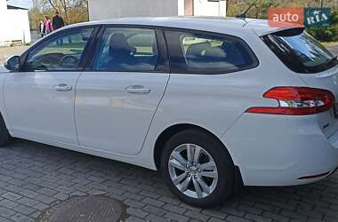Универсал Peugeot 308 2015 в 