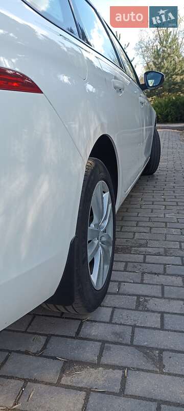 Универсал Peugeot 308 2015 в Каменке