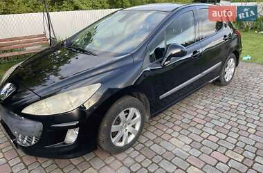 Хэтчбек Peugeot 308 2009 в Ивано-Франковске