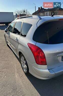 Универсал Peugeot 308 2012 в 