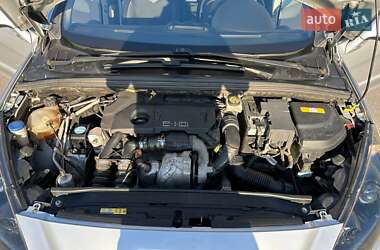 Универсал Peugeot 308 2012 в 