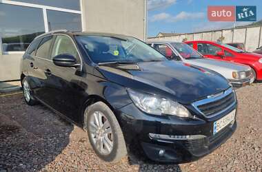Універсал Peugeot 308 2015 в Кременці