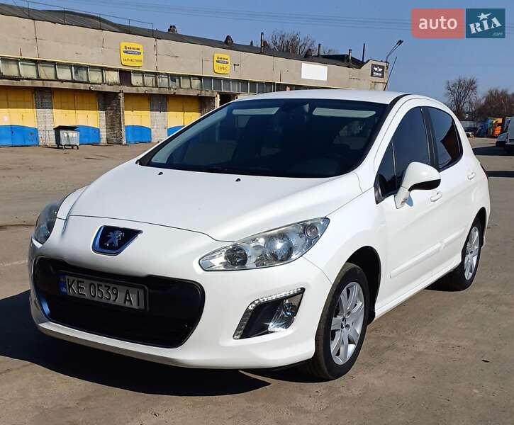 Peugeot 308 2011