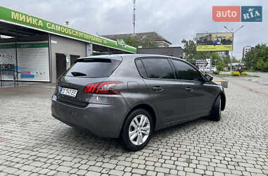 Хэтчбек Peugeot 308 2017 в 