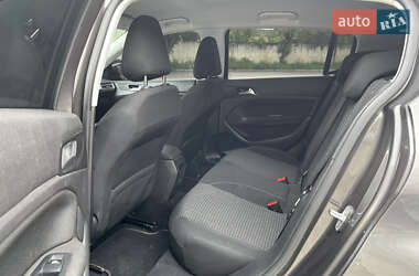 Хэтчбек Peugeot 308 2017 в 