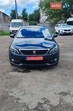 Универсал Peugeot 308 2020 в 