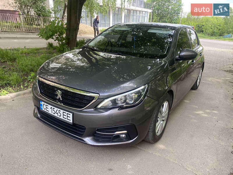 Хэтчбек Peugeot 308 2017 в 