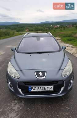 Универсал Peugeot 308 2011 в Трускавце