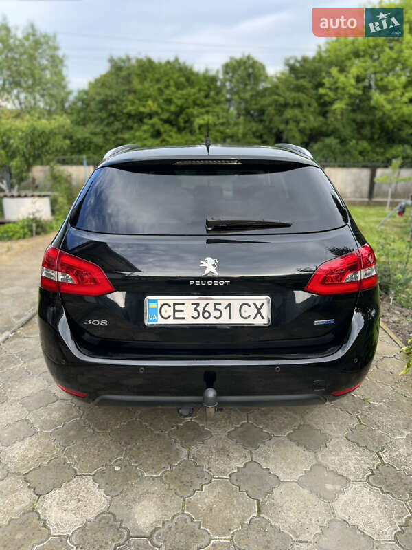Універсал Peugeot 308 2015 в Чернівцях
