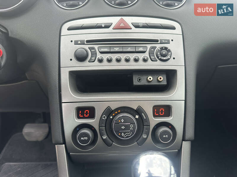 Універсал Peugeot 308 2011 в Житомирі