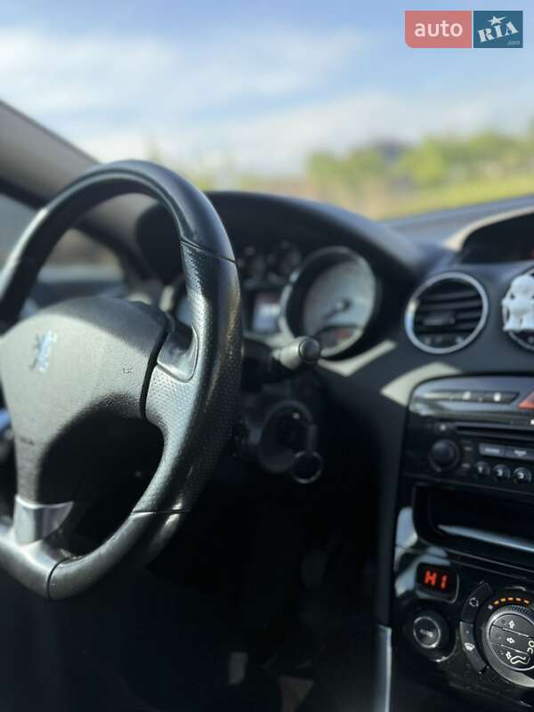 Кабриолет Peugeot 308 2009 в Житомире