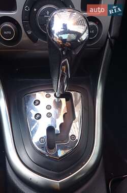 Хэтчбек Peugeot 308 2011 в 