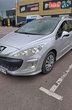 Универсал Peugeot 308 2010 в 