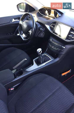 Универсал Peugeot 308 2014 в 