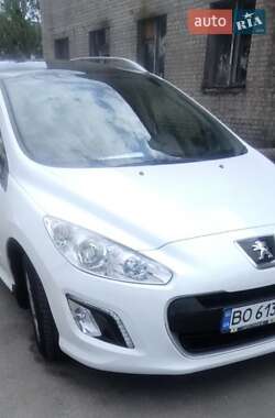 Универсал Peugeot 308 2013 в 