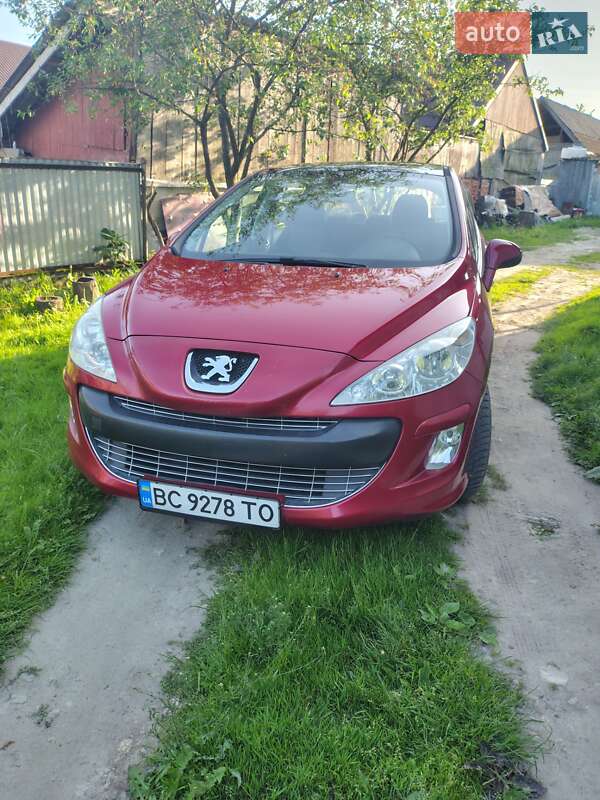 Хэтчбек Peugeot 308 2007 в Львове