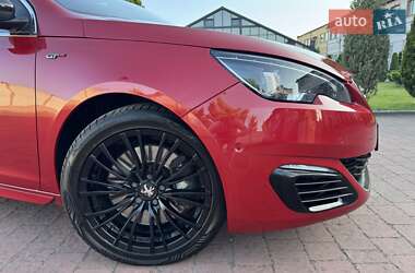 Универсал Peugeot 308 2015 в 