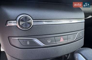 Универсал Peugeot 308 2015 в 