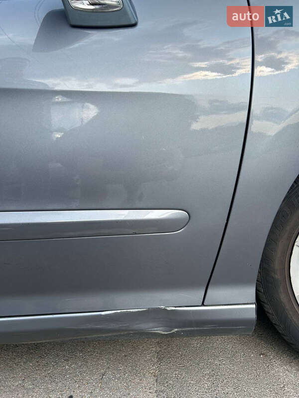 Хетчбек Peugeot 308 2009 в Києві