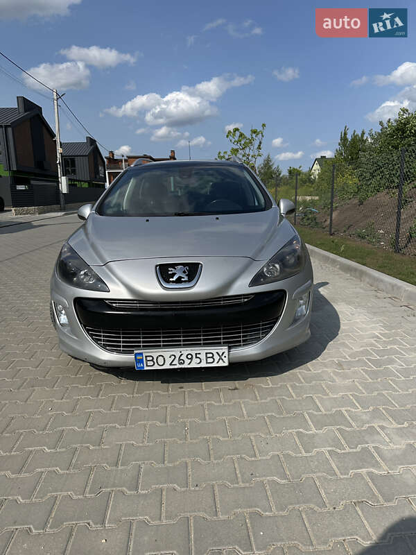 Универсал Peugeot 308 2008 в Тернополе