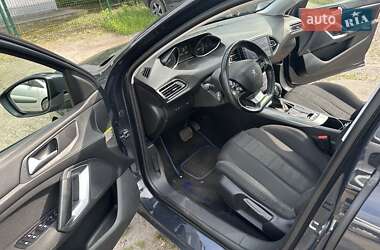 Універсал Peugeot 308 2015 в 