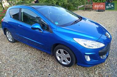 Хетчбек Peugeot 308 2009 в Самборі