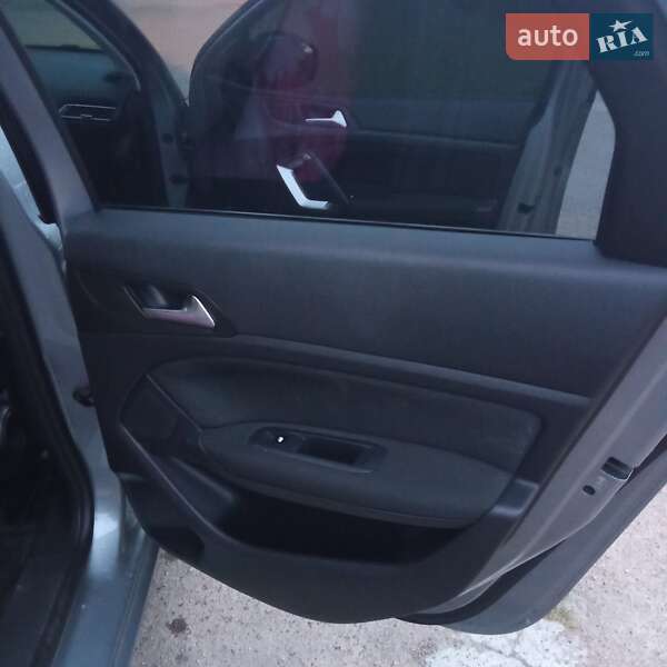 Універсал Peugeot 308 2015 в Бердичеві