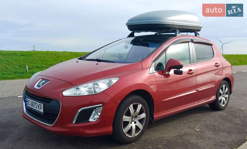 Peugeot 308 2012