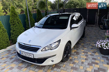 Універсал Peugeot 308 2015 в Нікополі