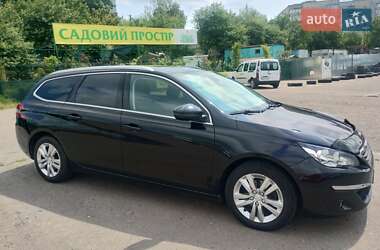 Универсал Peugeot 308 2014 в 