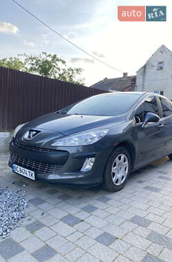 Универсал Peugeot 308 2007 в Бобрке