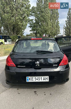 Хетчбек Peugeot 308 2008 в 