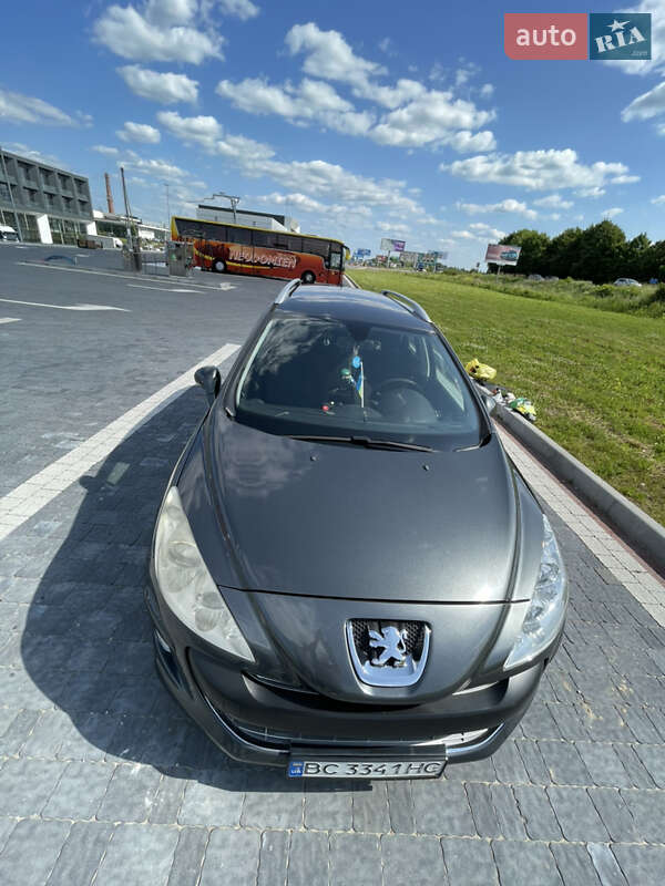 Універсал Peugeot 308 2010 в Львові