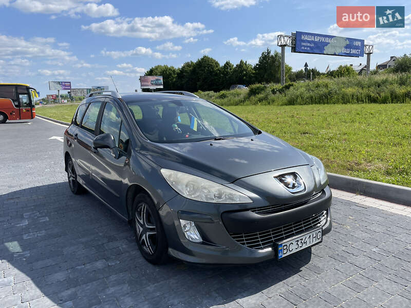 Універсал Peugeot 308 2010 в Львові