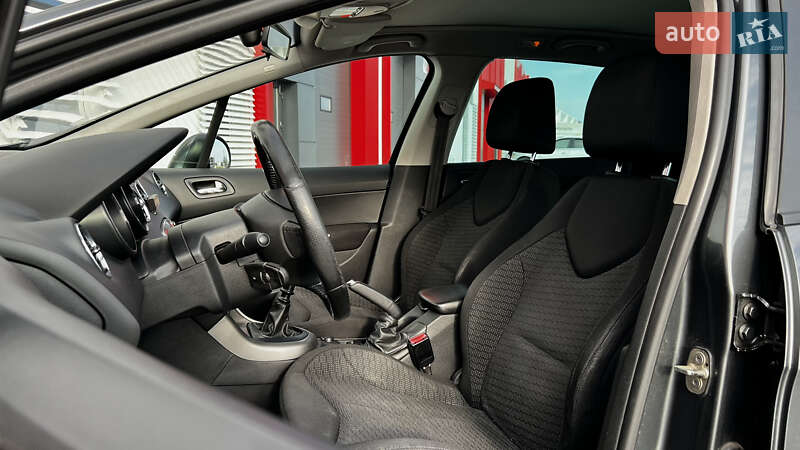 Універсал Peugeot 308 2011 в Львові