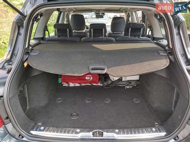 Універсал Peugeot 308 2011 в Києві