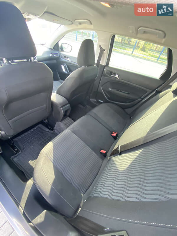 Універсал Peugeot 308 2015 в Шептицькому