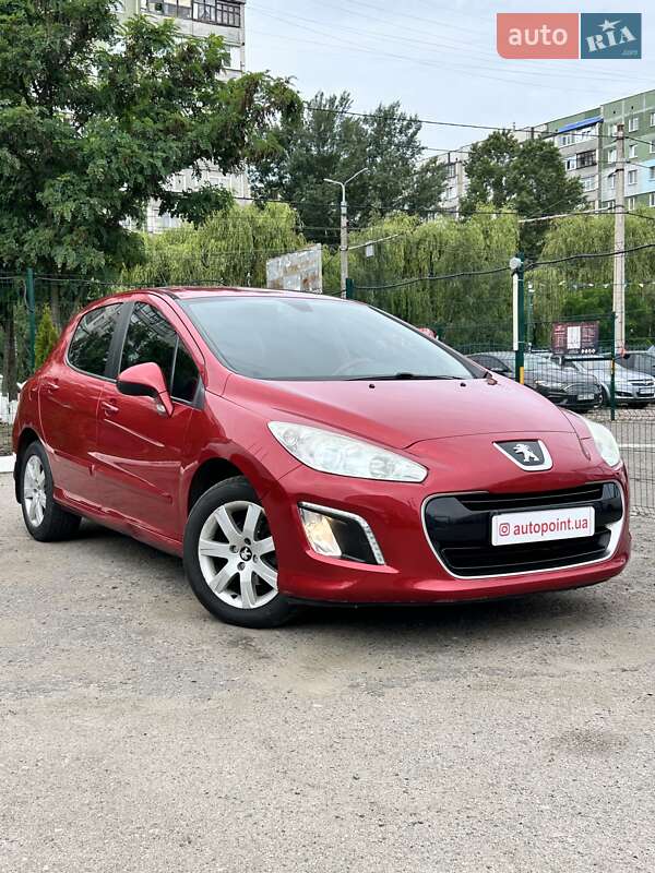 Peugeot 308 2011