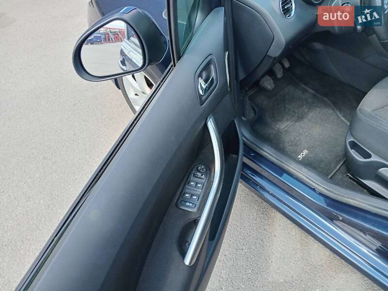 Універсал Peugeot 308 2013 в Полтаві