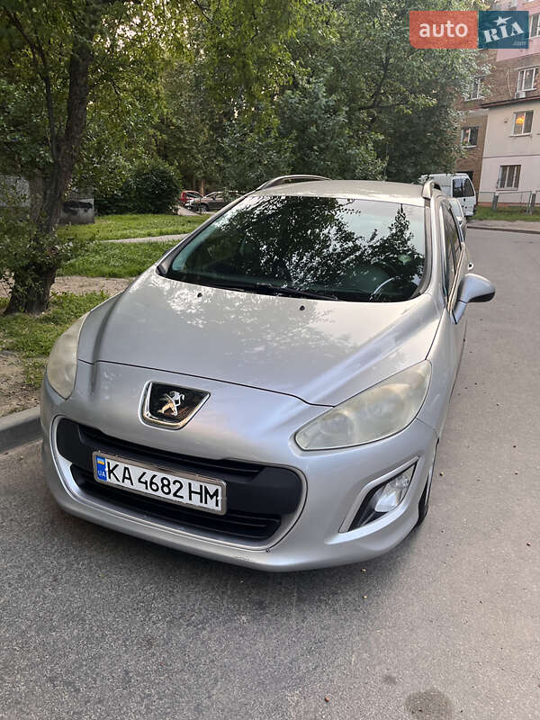Універсал Peugeot 308 2012 в Києві