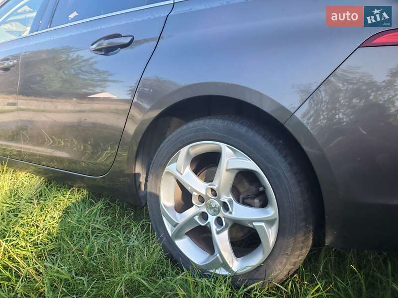 Універсал Peugeot 308 2015 в Житомирі