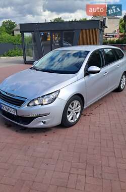 Універсал Peugeot 308 2015 в Рівному