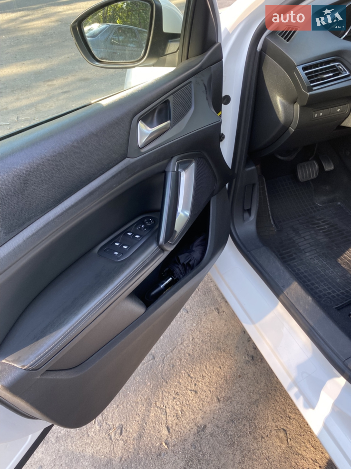 2015 Peugeot 308 - мініатюра 6