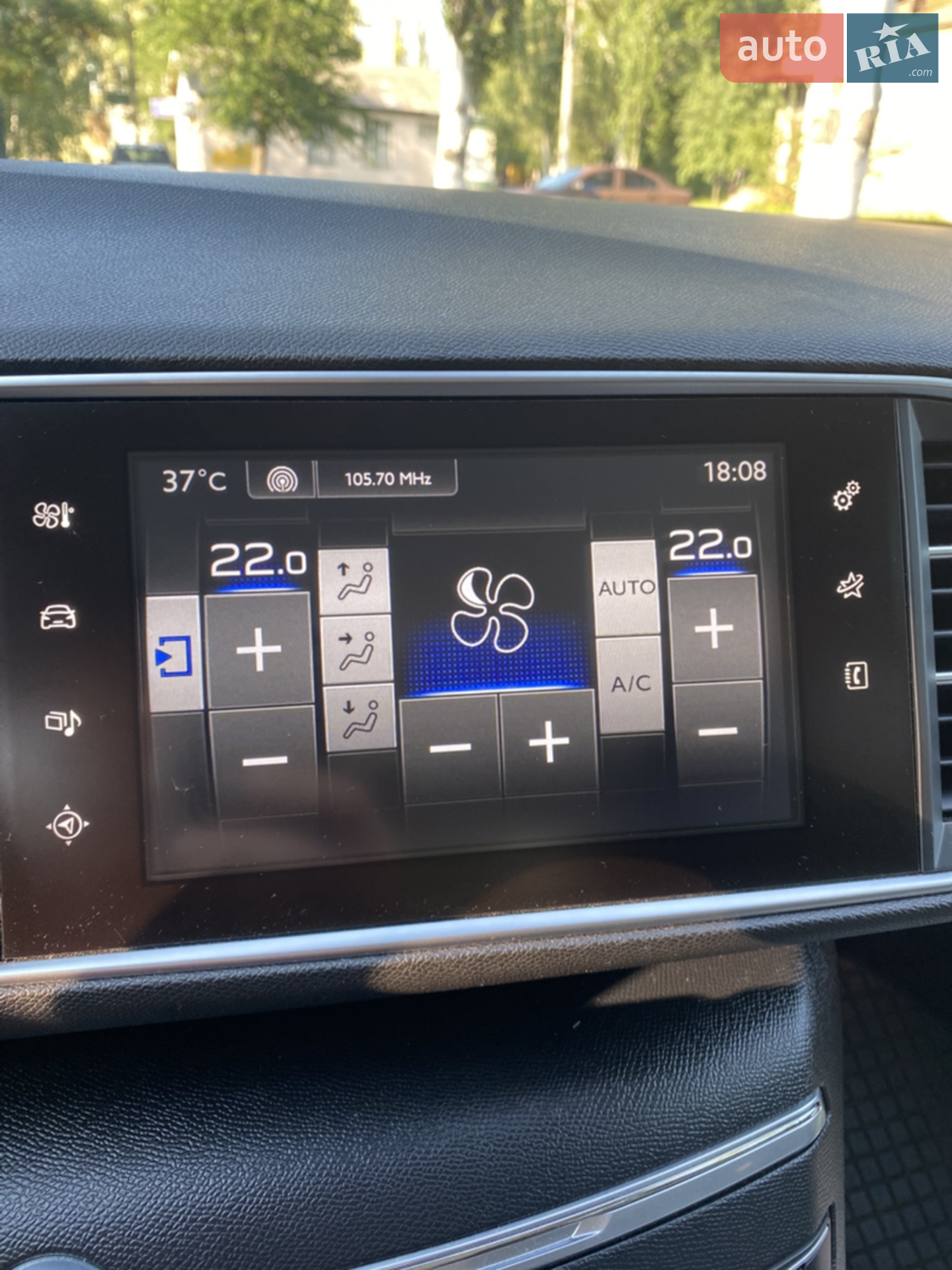 2015 Peugeot 308 - мініатюра 10