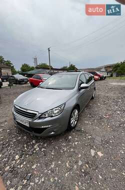 Універсал Peugeot 308 2015 в Кобеляках