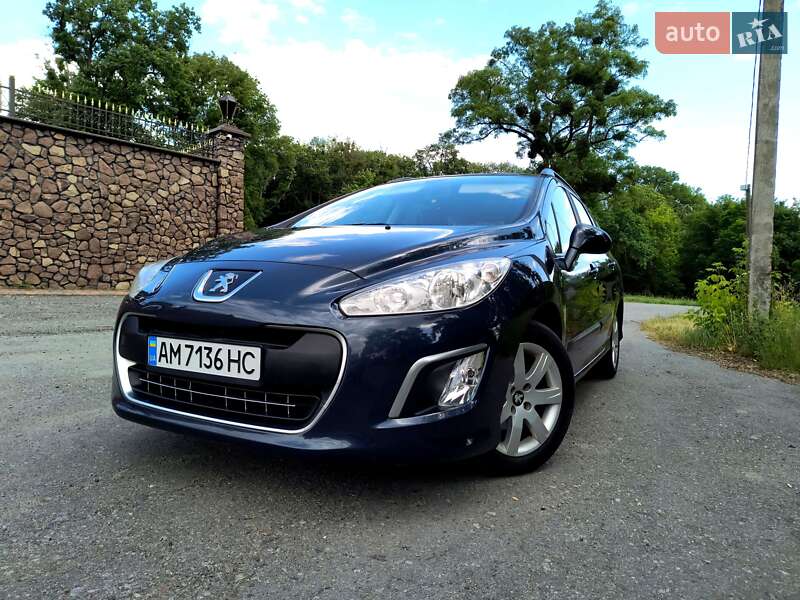 Peugeot 308 2011